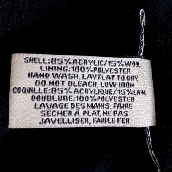 NWT Woolrich Red Buffalo Check Knit Hat - Picture 4 of 5